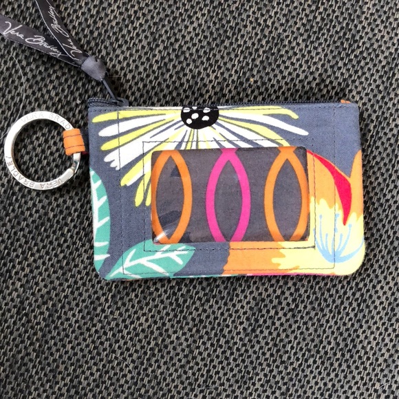 Vera Bradley wallet - Picture 1 of 3